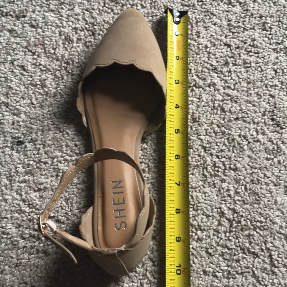 🎉NWOT🎉 TAN POINTED TOE SHOES - Picture 5 of 6